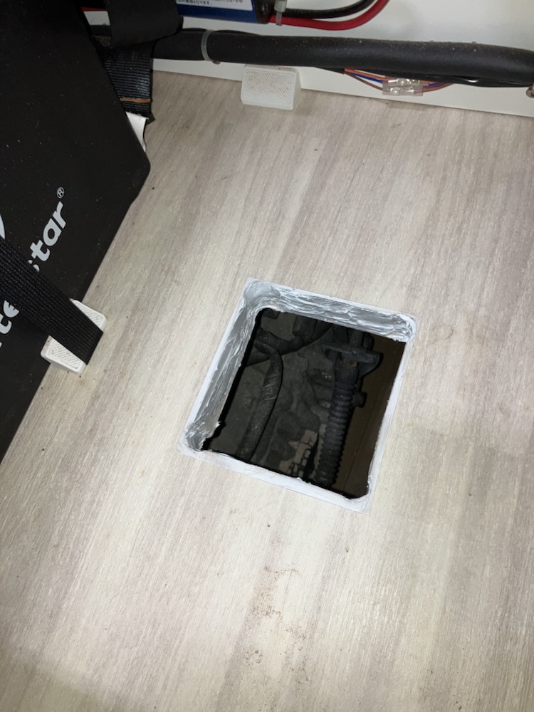 ＦＦヒーター取り付け！